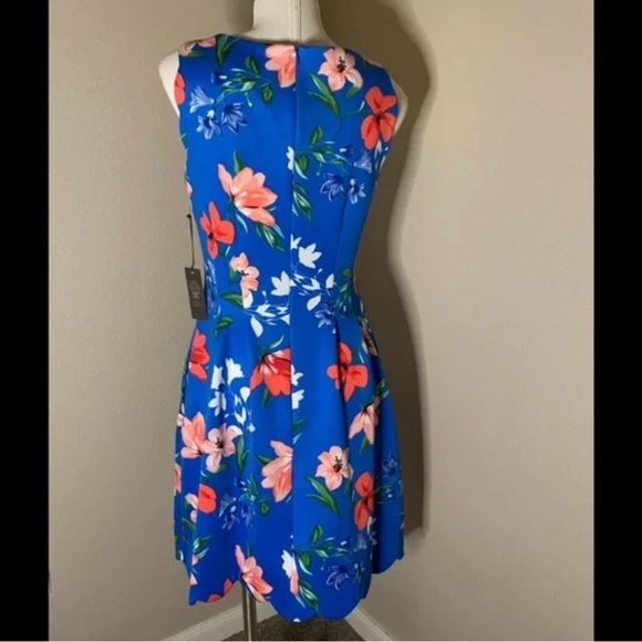 Vince Camuto Blue Floral Mini Dress Size 6 - Picture 7 of 7